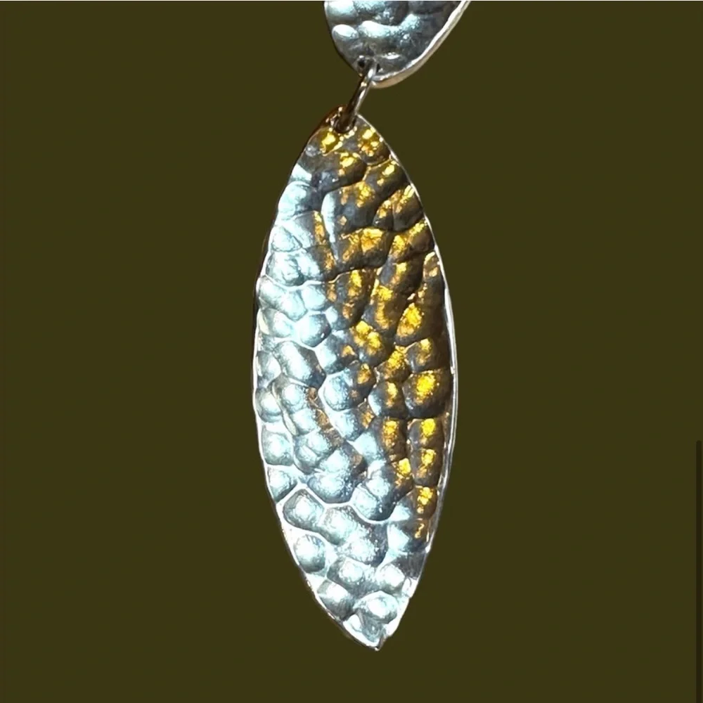 Michael Kors Gold tone Leaf Necklace 32”